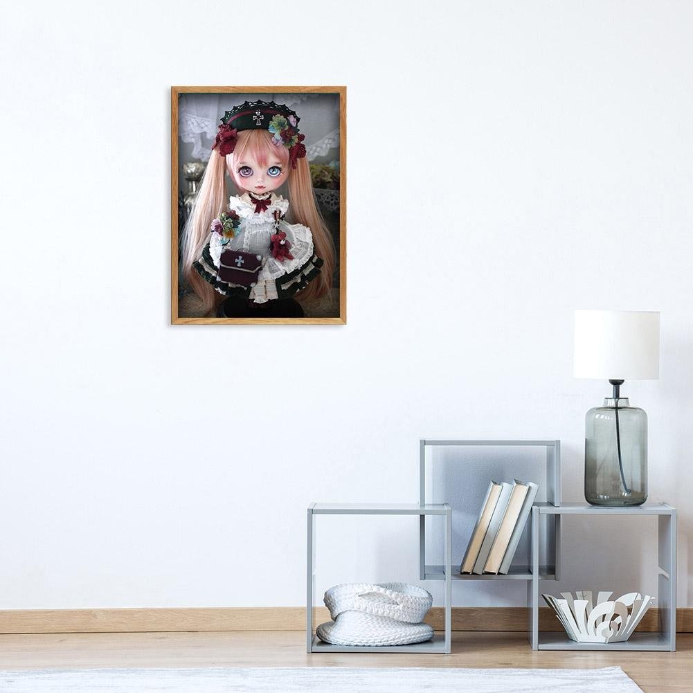 Diamond Painting - Full Round - Girl Doll in Gold Hair