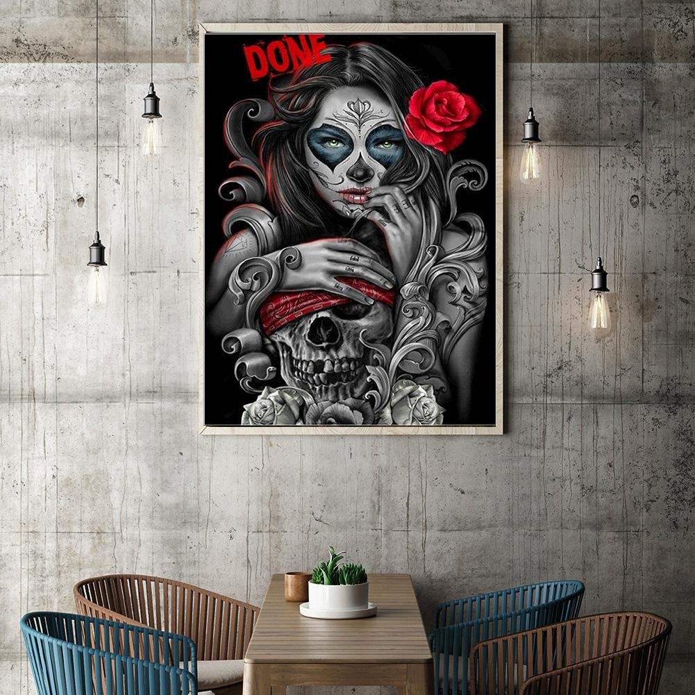 Diamond Painting - Full Round - Scary Girl