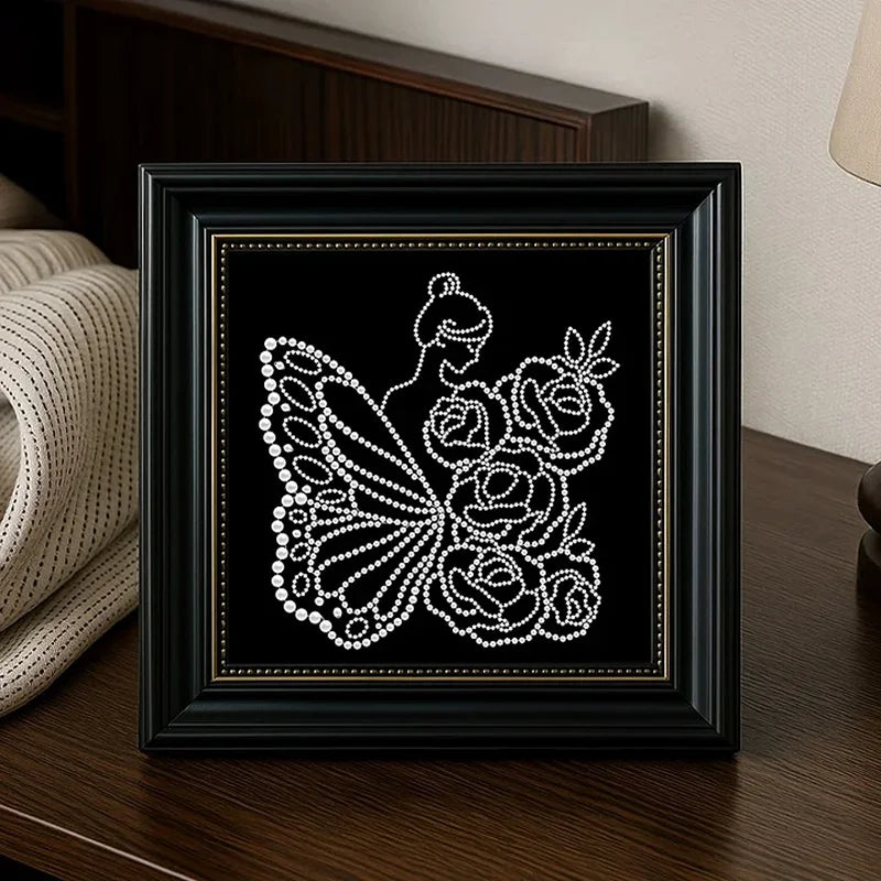 DIY Pearl Painting With Frame - Handmade Self-Adhesive Pearls - Woman (27*27cm)
