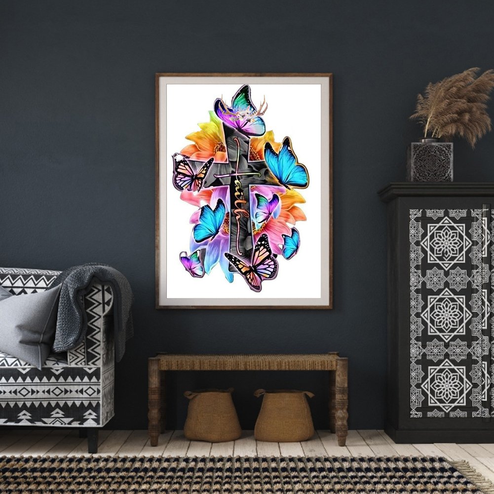 Diamond Painting - Full Round - Butterfly on Cross