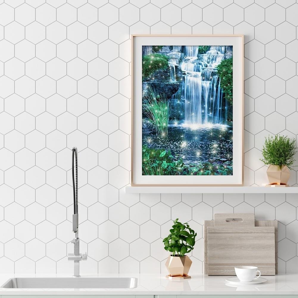 Diamond Painting - Full Round - Beautiful Waterfall