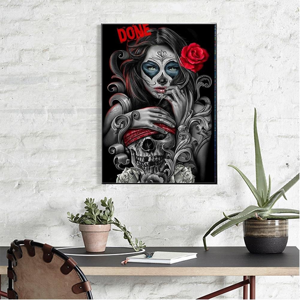 Diamond Painting - Full Round - Scary Girl