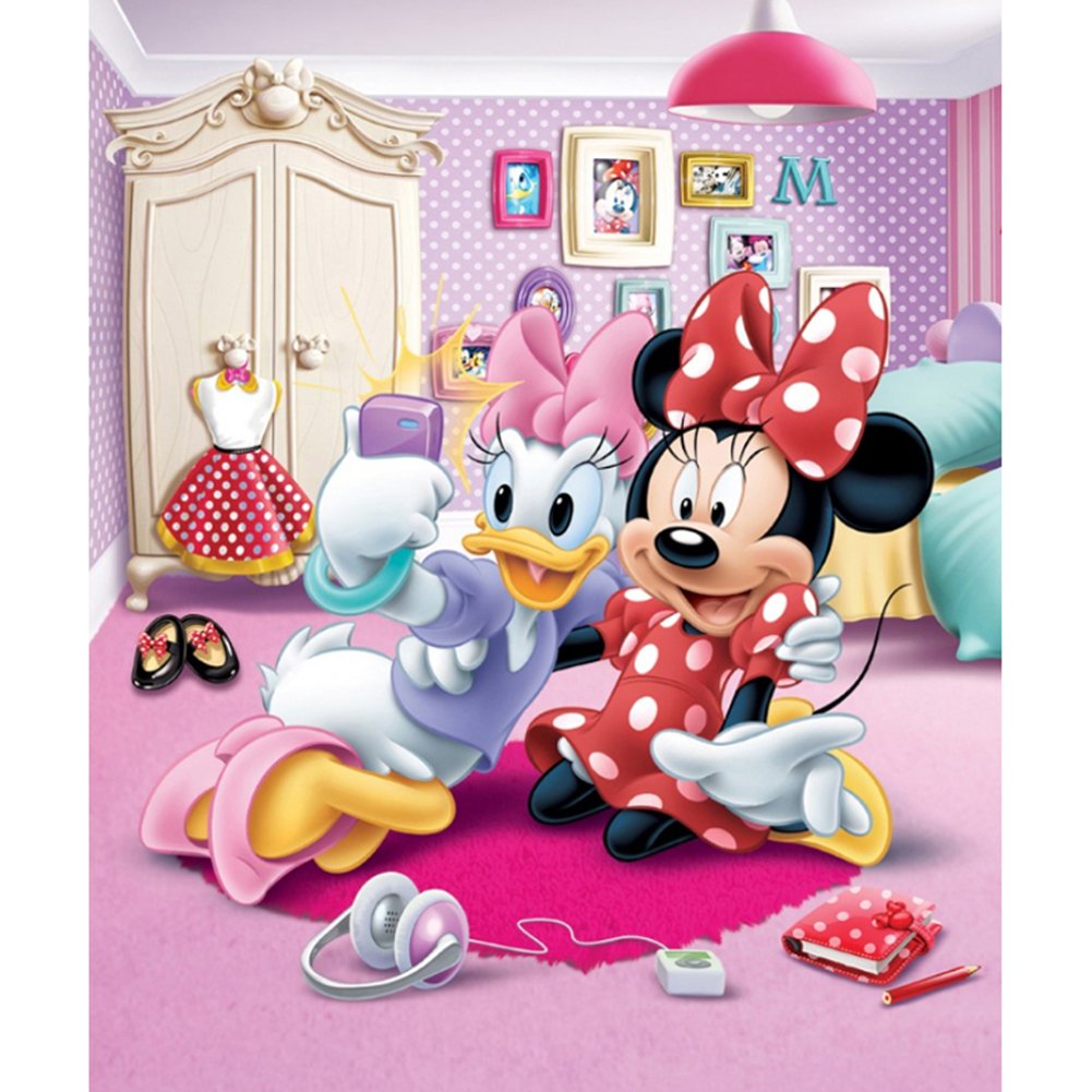 Daisy & Minnie Selfie 5D Diamond Painting